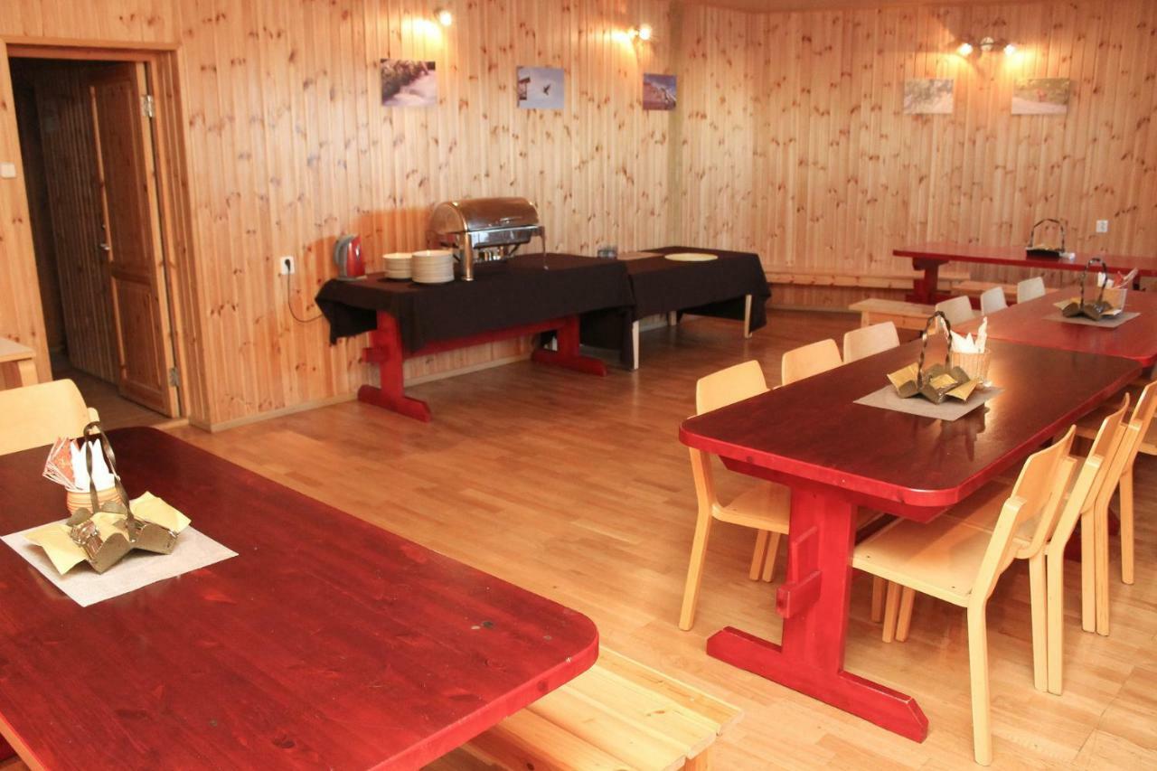 Kadrina Spordikeskuse Hostel Extérieur photo